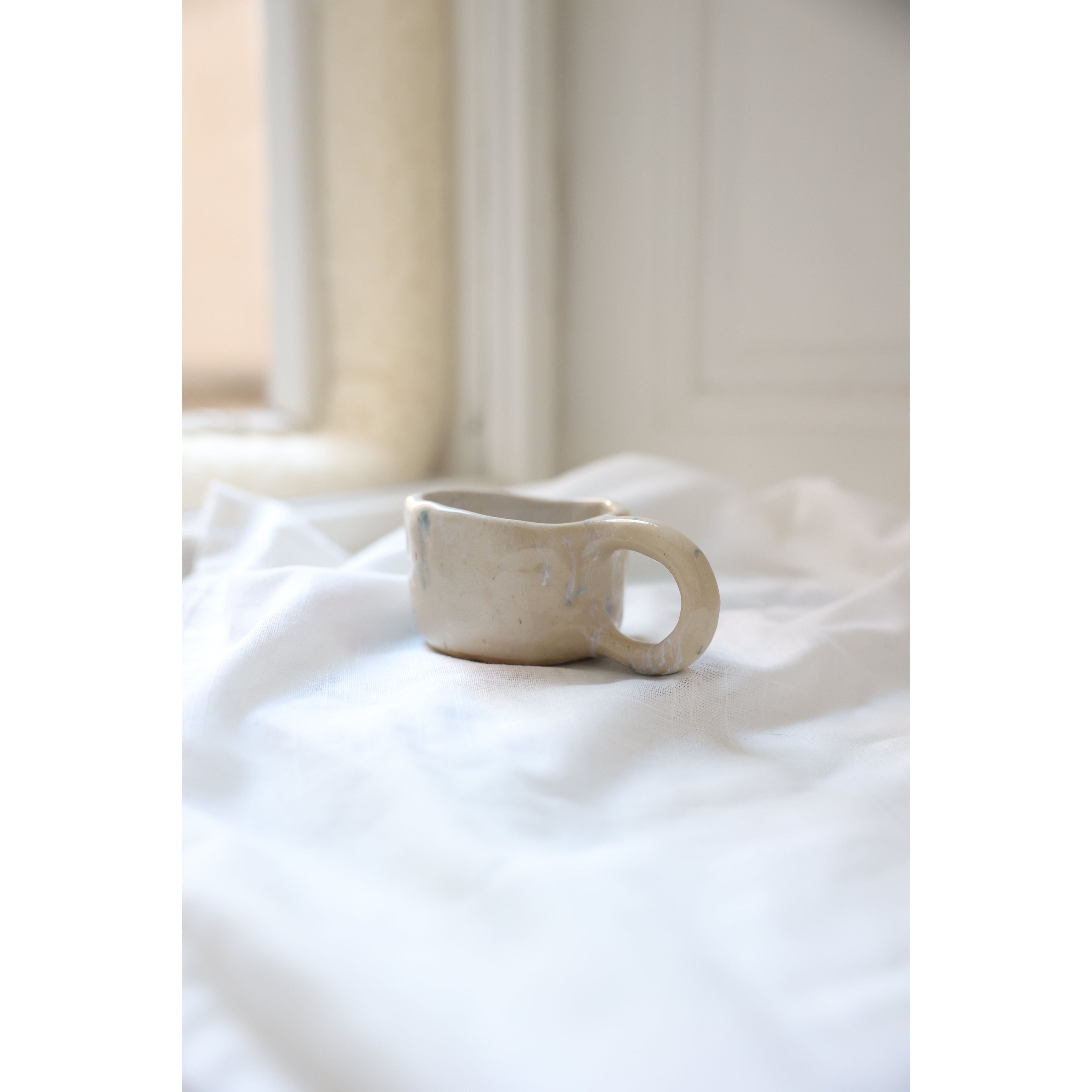 ⭒ ⋆  SCHNEEFLOCKEN ⋆  ⭒ coffee mug