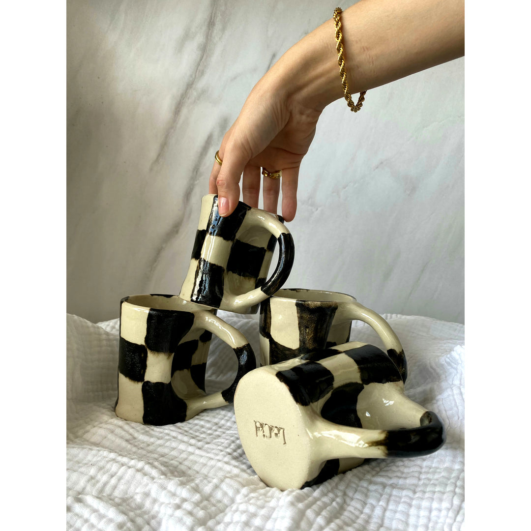 "King" - chess coffee mug